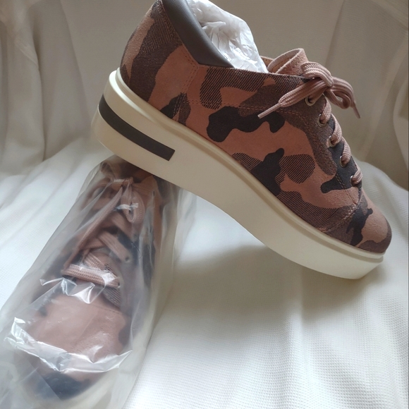 Linea Paolo kruz woman Sneakers size 9 Blush and gray como - Picture 4 of 8